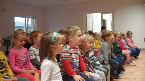 Divadlo Včielka: Rybár a morská víla